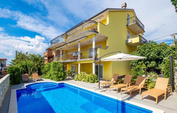 Maro Apartments Senj  Buitenkant foto